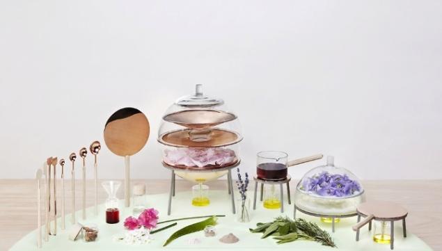 The Alchemist's Dressing Table, by Lauren Davies at the Heka Lab. Photo: Jessica Bonham