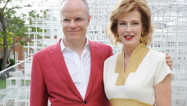 Hans Ulrich Obrist (in flamboyant Brioni suit) with Serpentine co-director Julia Peyton-Jones