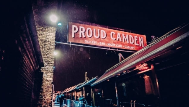 Refurbished rooftop garden, Proud Camden