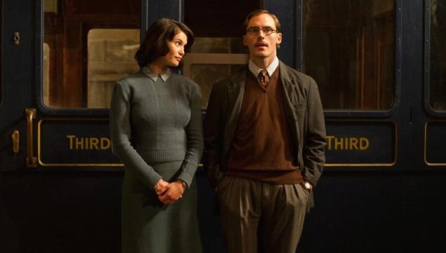 Their Finest – Sam Claflin and Gemma Arterton