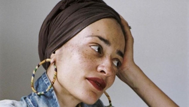 Zadie Smith comes to the Southbank Centre: photo by Dominique Nabokov 