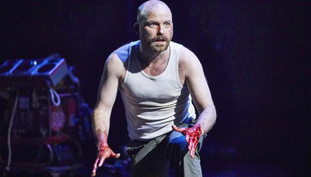 Rory Kinnear as Macbeth, National Theatre 2018. Photo by Brinkhoff Mögenburg 