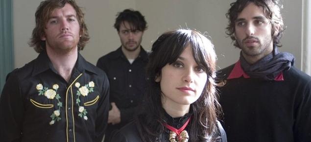 Howling Bells, Madame Jojo's