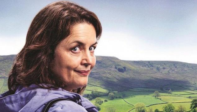 Ruth Jones in The Nightingales