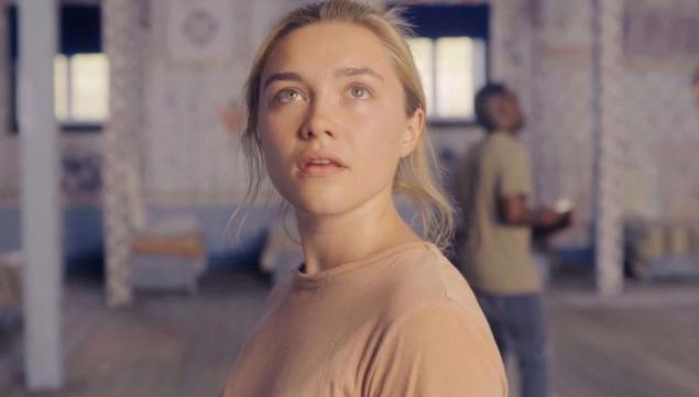 Florence Pugh in Midsommar