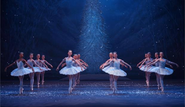 English National Ballet, Nutcracker, photo Laurent Liotardo