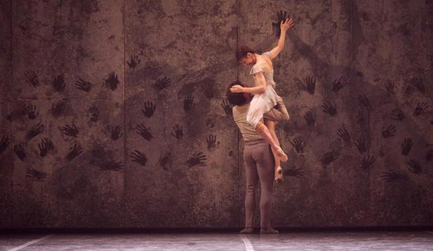 Alina Cojucaru and Isaac Hernández in Akram Khan's Giselle photo Laurent Liotardo