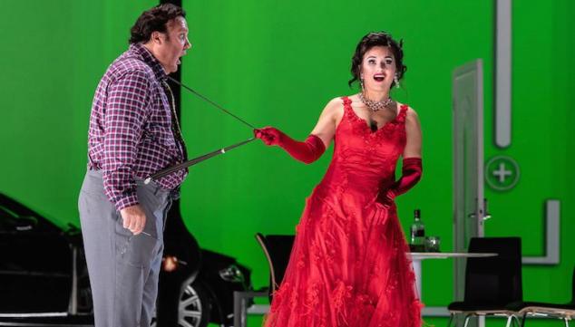 Bryn Terfel in the title role of Don Pasquale, is tormented by Olga Peretyatko's Norina. Photo: Clive Barda