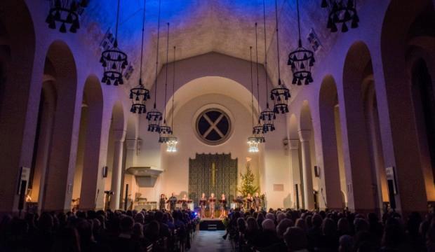 Opera Holland Park sings joyful and inspiring music for Christmas at St Columba's