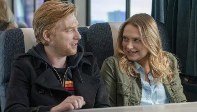 Domhnall Gleeson and Merritt Wever in Run, Sky Comedy