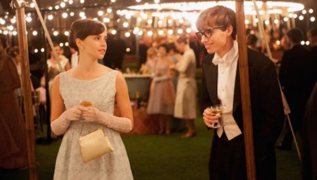 Eddie Redmayne and Felicity Jones star in Hawking biopic A Theory of Everything