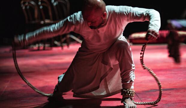 Akram Khan, Xenos © Jean Louis Fernandez