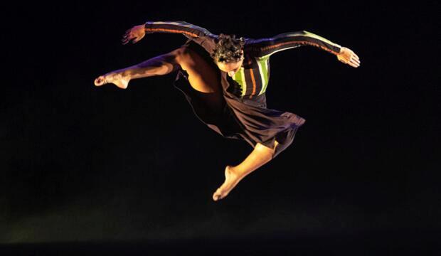 Harmonica Breakdown, Phoenix Dance Theatre. Photo: Foteini Christofilopoulou