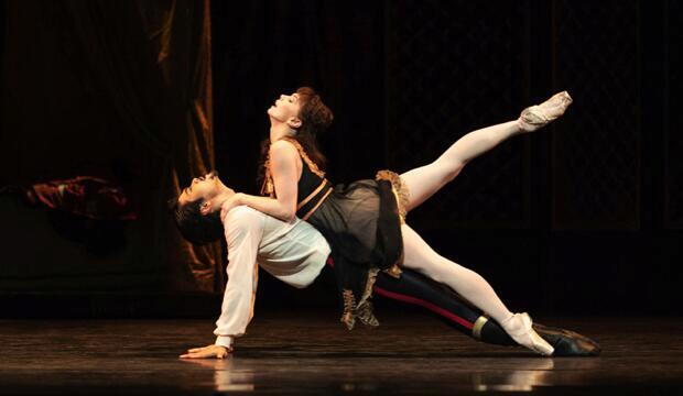 Ryochi Hirano as Rudolf, Natalia Osipova as Maria Vetsera in Mayerling.  Photo: Helen Maybanks ROH