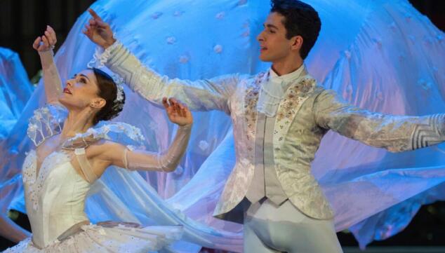 Marianela Nuñez (Cinderella) and Reece Clarke (Prince) in Cinderella, The Royal Ballet ©2024 ROH. Photo: Andrej Uspenski