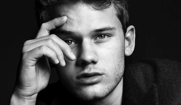 Jeremy Irvine, actor