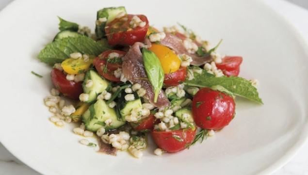 Spring salad recipe: Photography © Andy Sewell