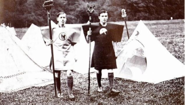 Kibbo Kift Kindred members at camp, 1928. Courtesy of Judge Smith, Kibbo Kift Foundation, Whitechapel Gallery London