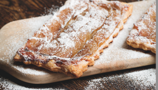 Social Sweets: Apple Tart