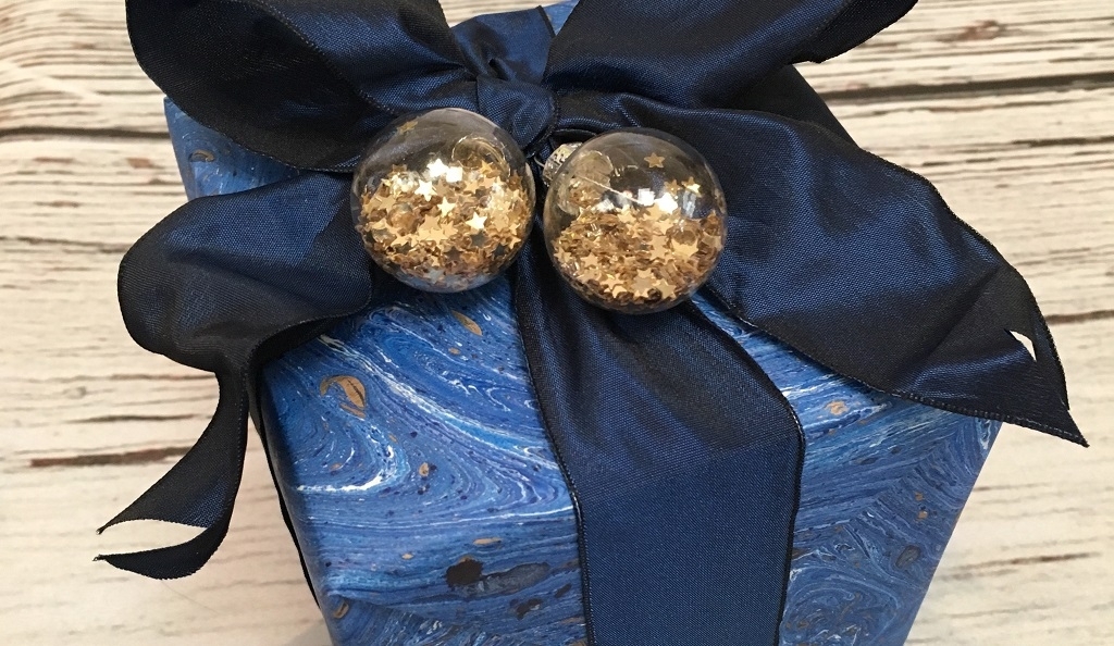 Perfect presents: Wrapsody specialist gift wrapping service, Primrose Hill  