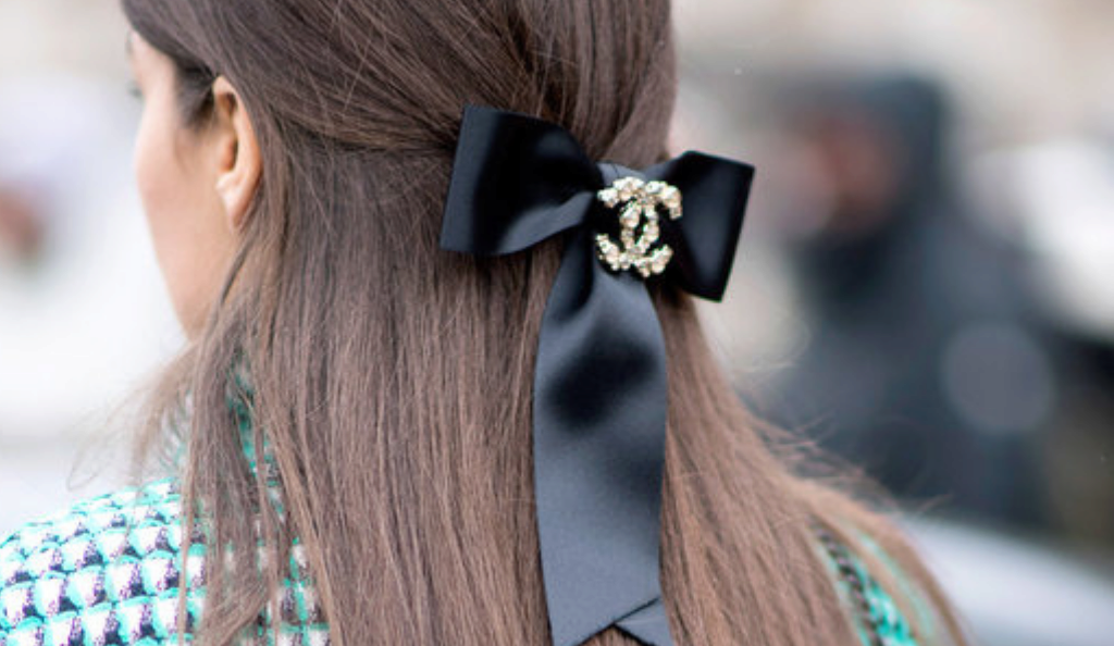 Hair accessories trends 2019: Grown up glam