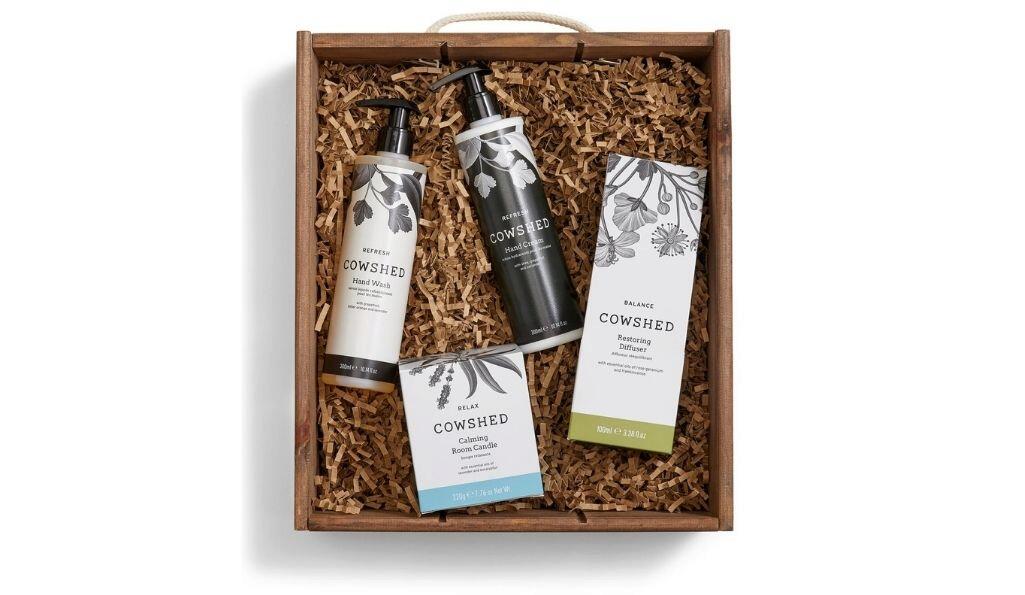 Cowshed: Welcome Home Hamper  